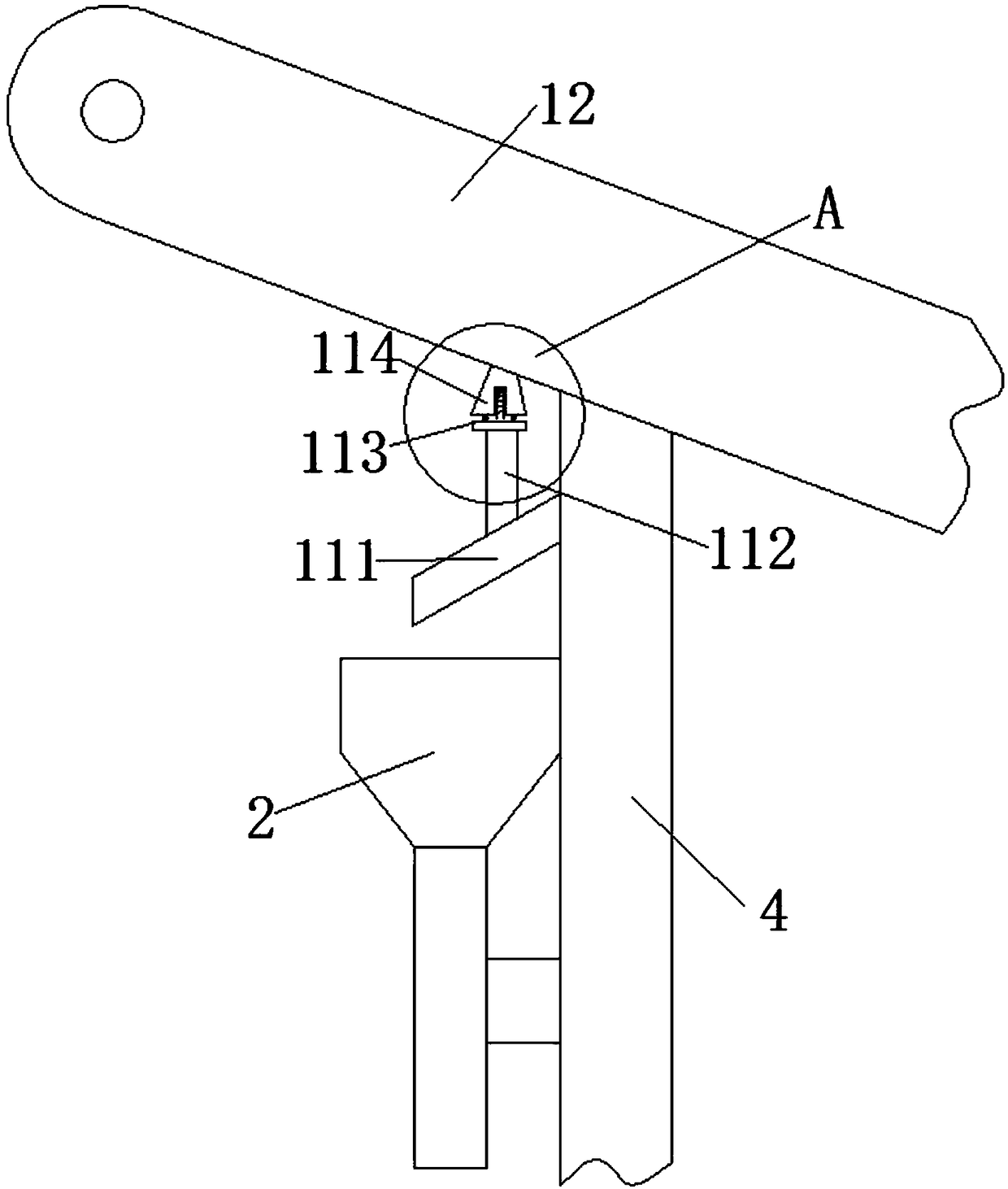 Loading device for tea leaf sieving machine