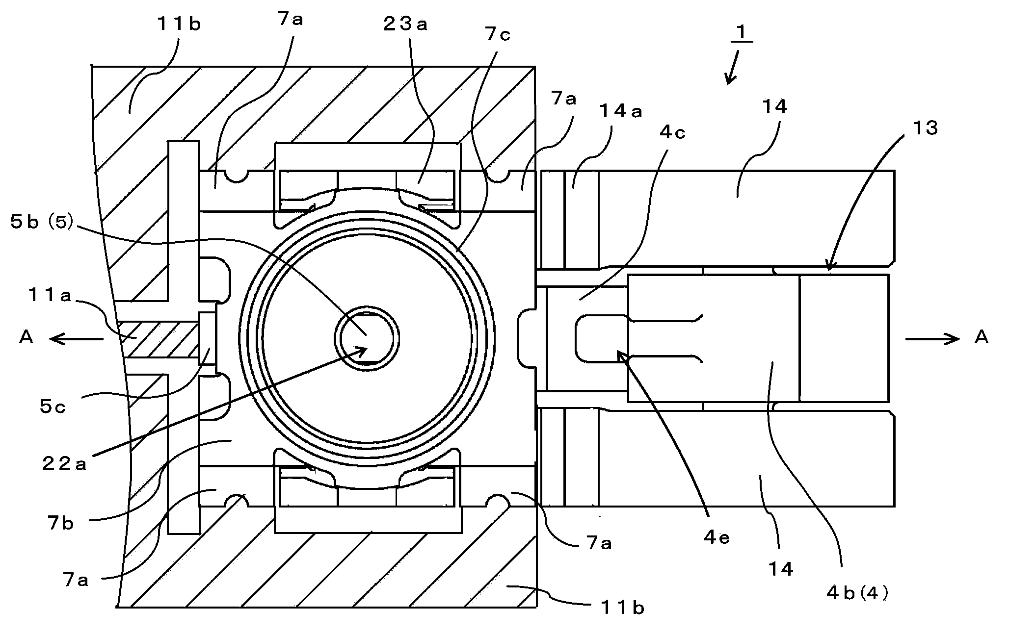 Antenna connecting and switching device