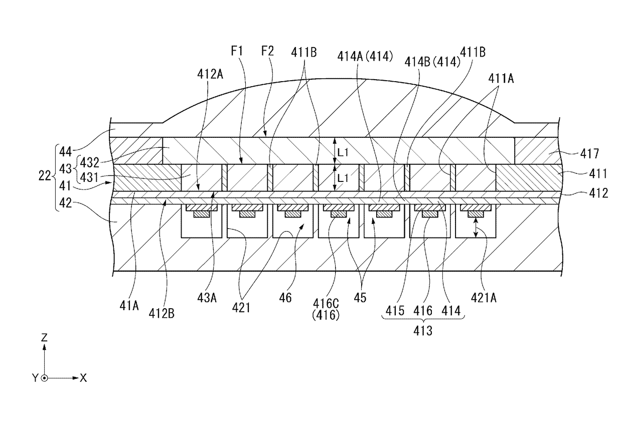 Ultrasonic device, ultrasonic module, and ultrasonic measurement apparatus