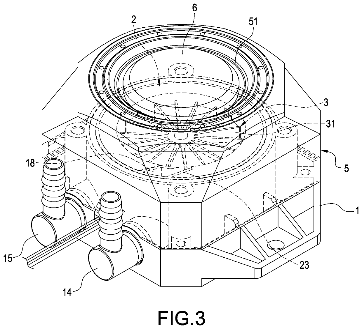 Water-cooled heat dissipating device