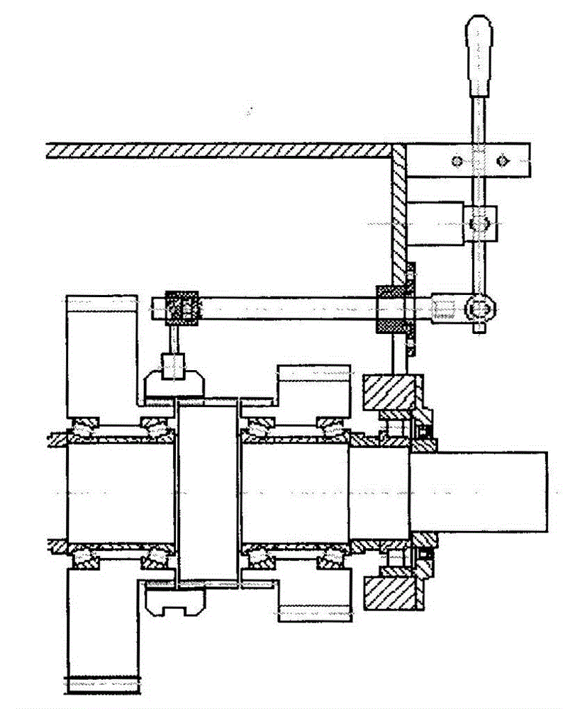 Interlocking gearbox gear shifting mechanism suitable for being used on vehicle-mounted petroleum drilling machine