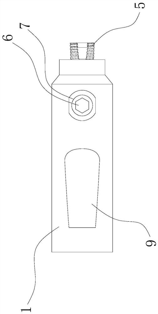 Friction stir welding tool for improving fluidity of plastic metal