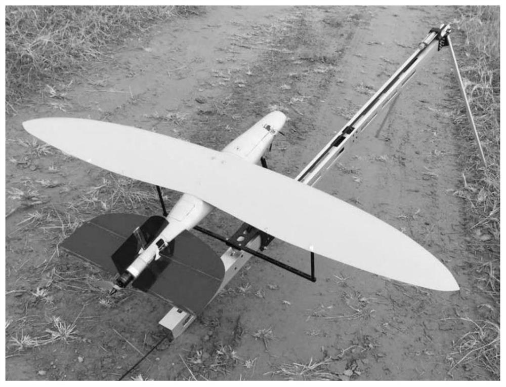 Optimization method of flight dynamics for small unmanned aerial vehicles based on bionic flexible wings