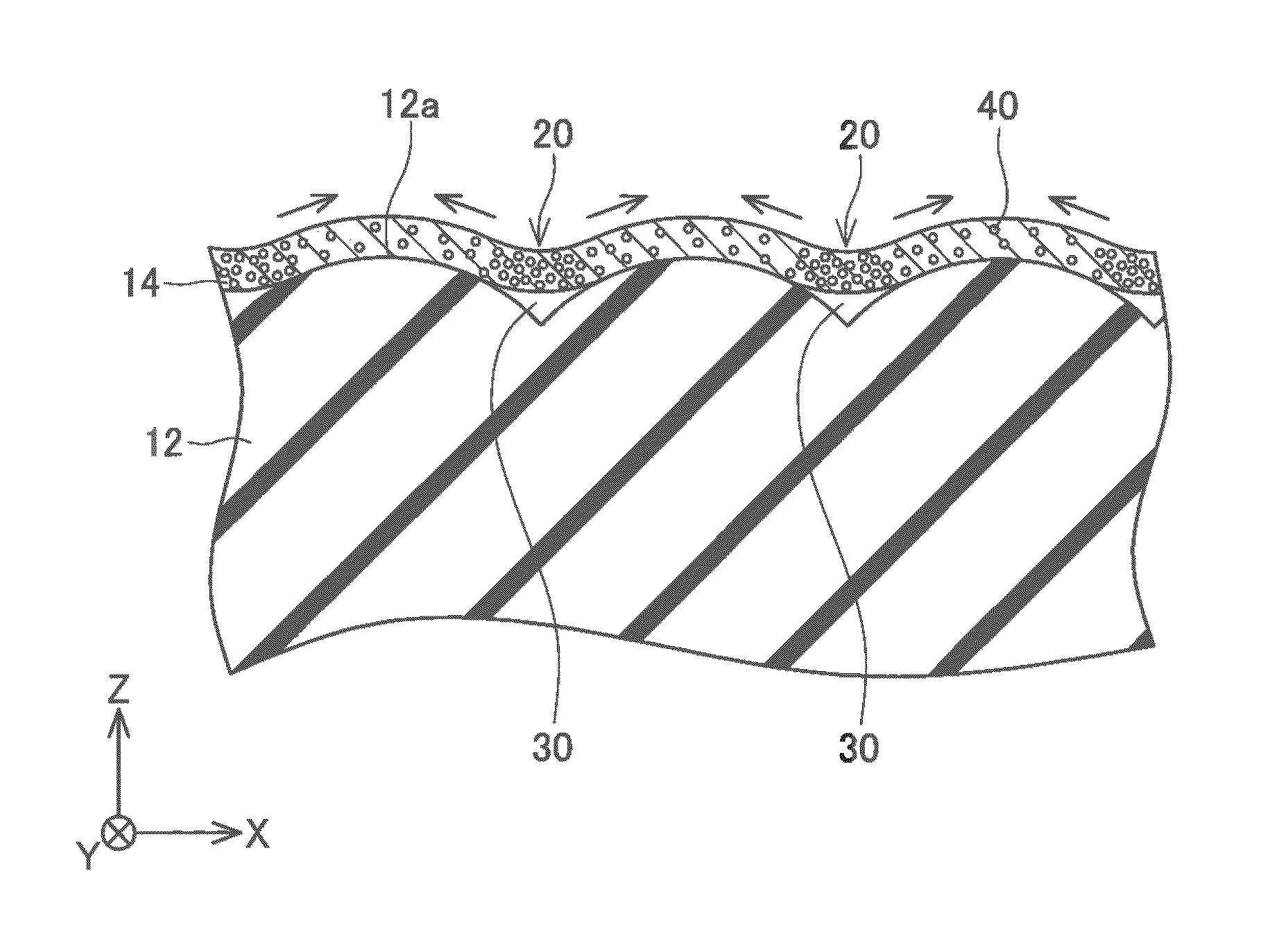 Piezoelectric element with electrodes allowing substrate strain and method for manufacturing the same