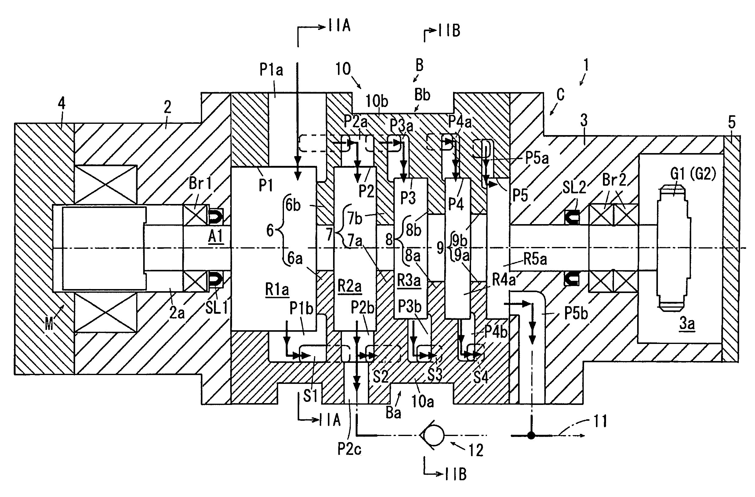 Multistage roots-type vacuum pump