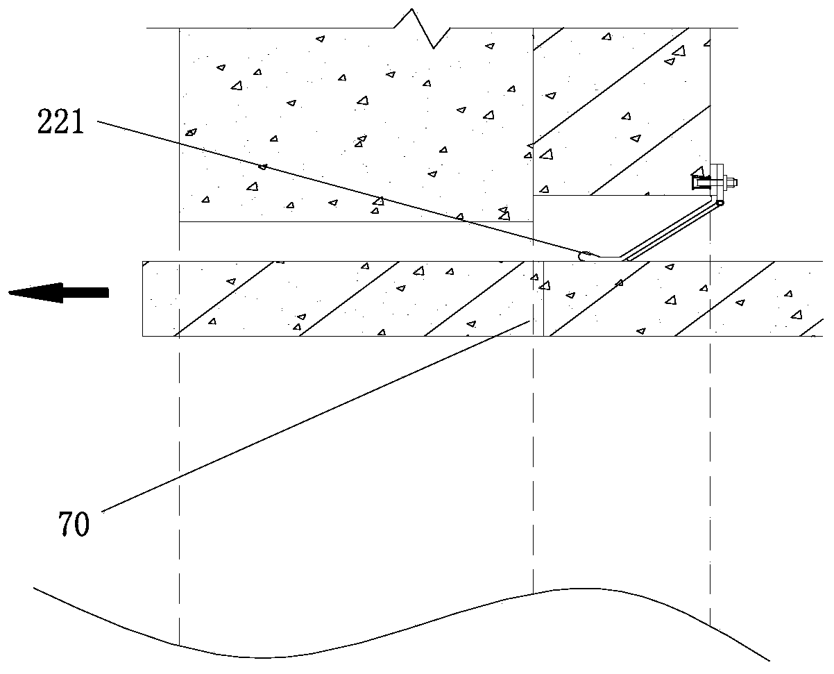 Entrance structure