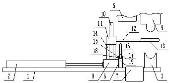 Intelligent stamping mechanism capable of achieving automatic feeding and discharging