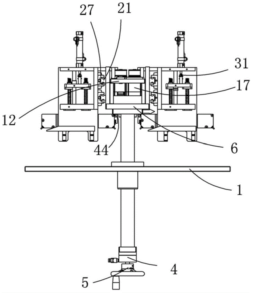 Transport mechanism capable of rising and falling