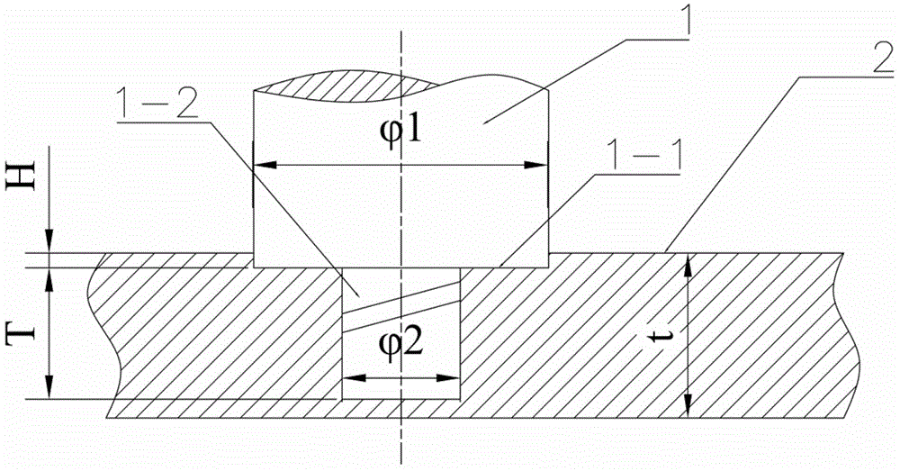 Stirring head for friction stir welding capable of enhancing welding seam material mobility and manufacturing method thereof