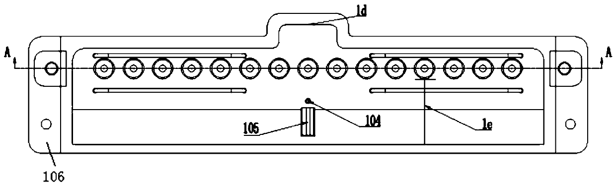 Quantitative bottom pouring device used for molten tableting