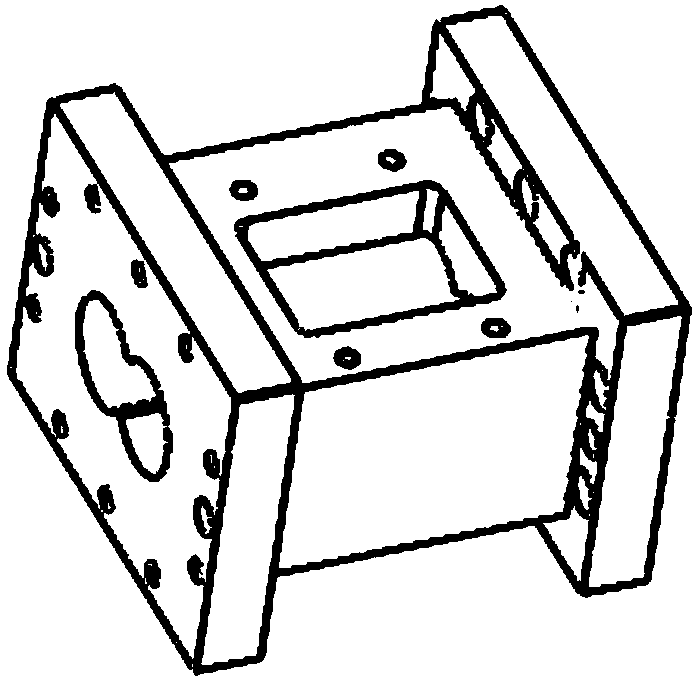 A compounding structure and injection molding equipment with the structure