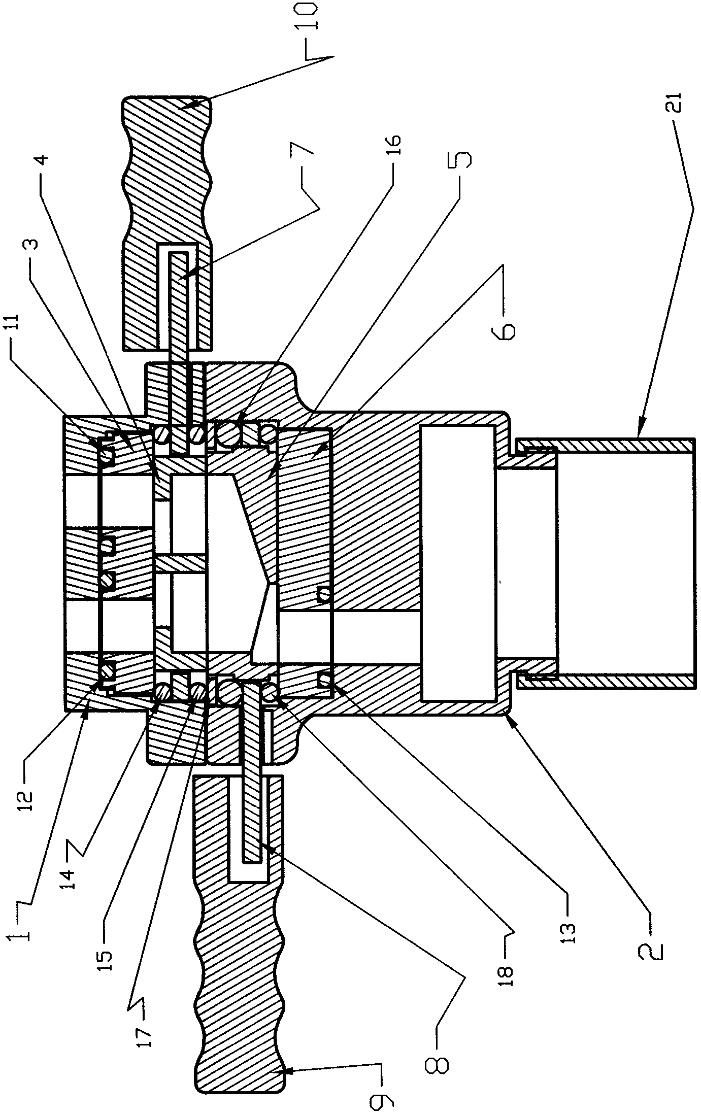 Shower faucet body with mixed cold and hot water