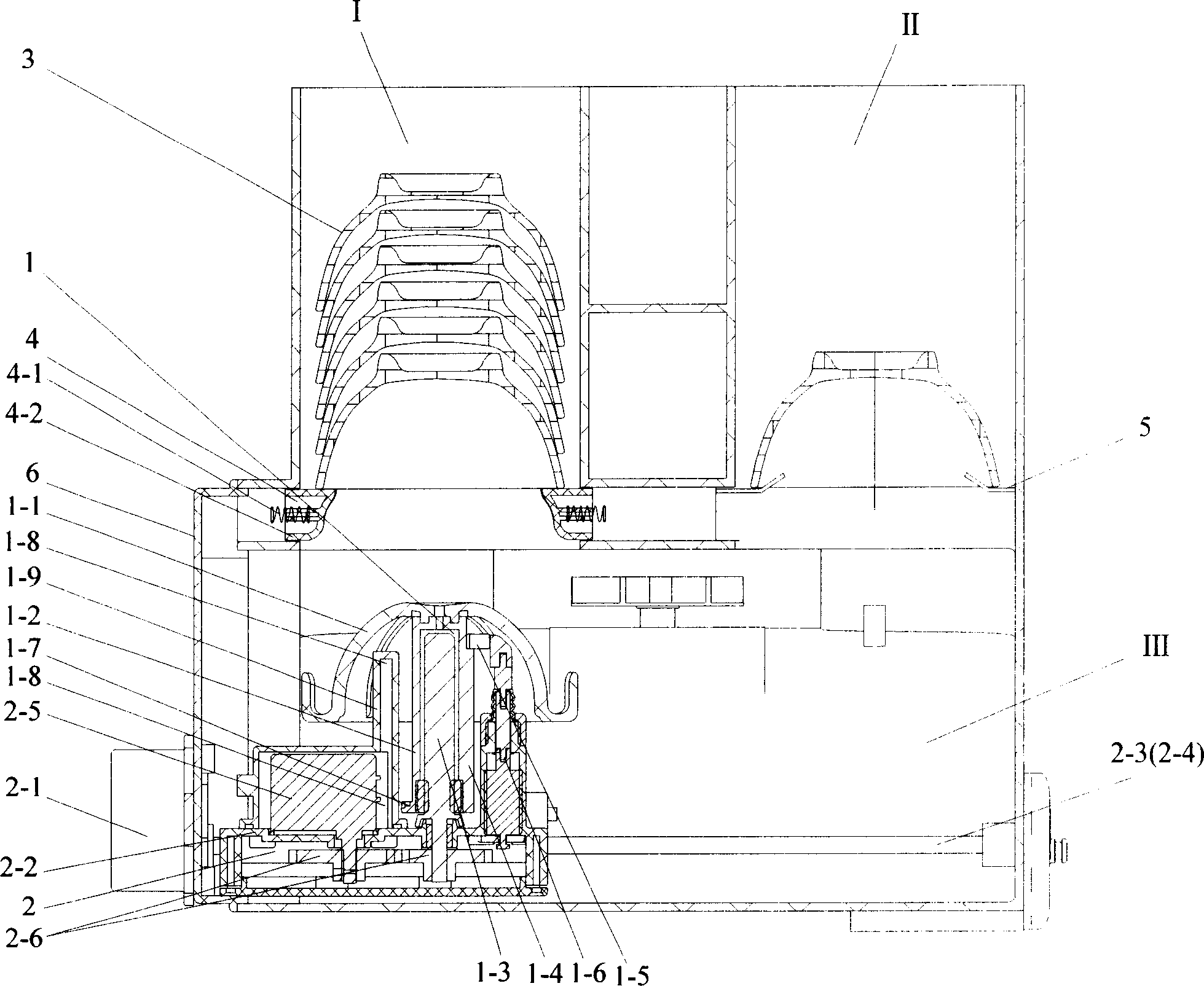 Domestic full-automatic dish-washing machine and its cleaning method