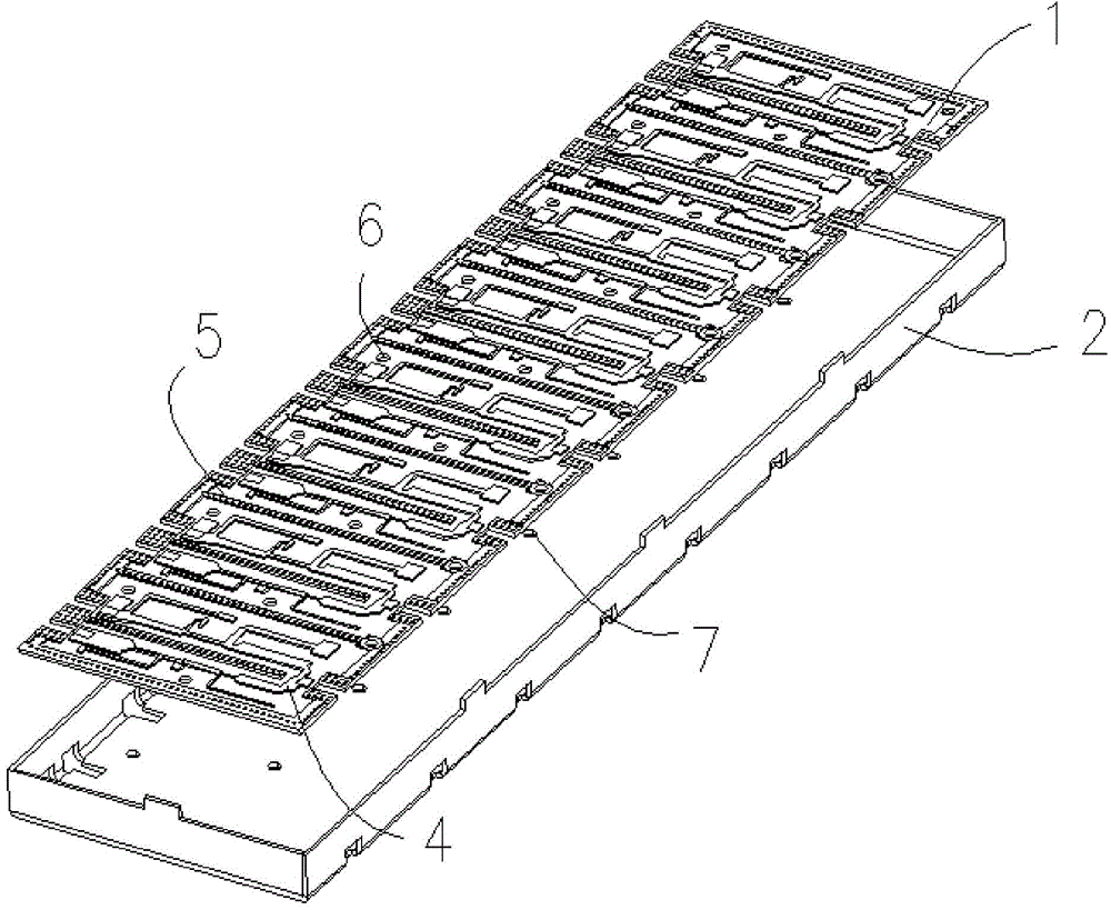 Integrated combiner