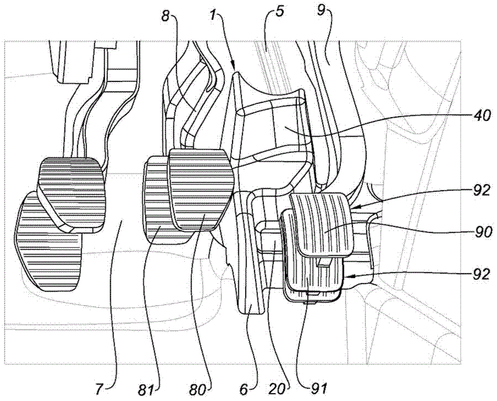 Device for protecting the foot of a vehicle driver in the event of frontal impact