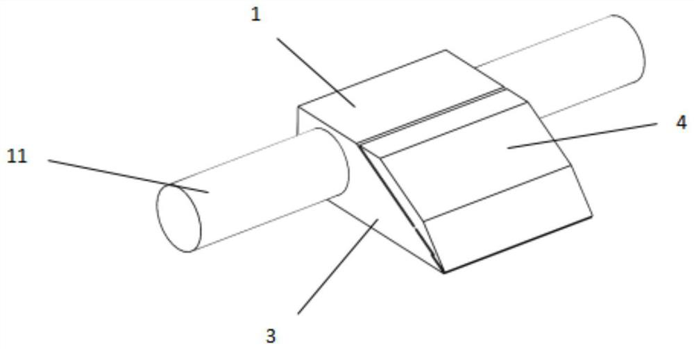 Blade clamping device and cutter with adjustable cutting angle including the device