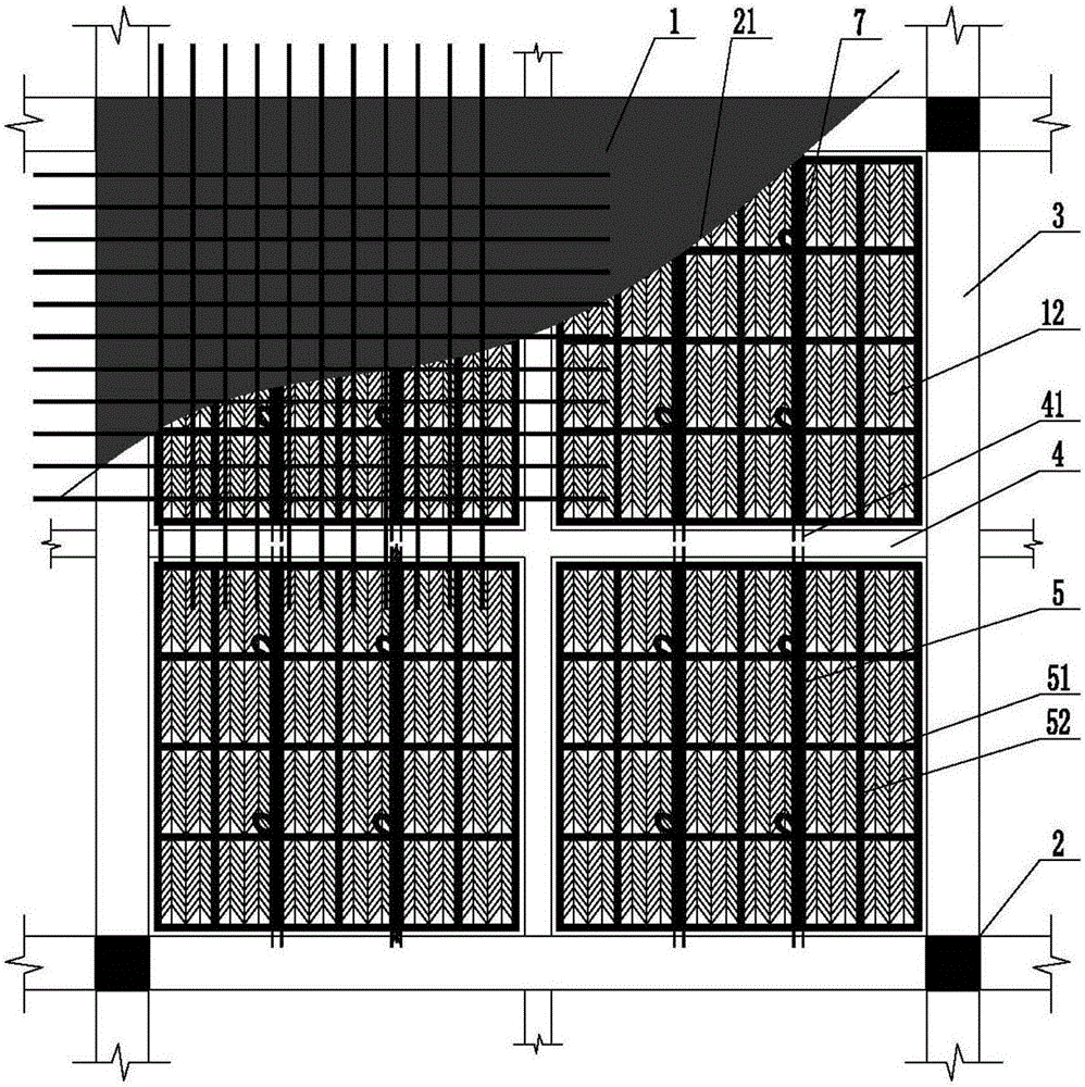 Assembling type overlapped cavity floor cover