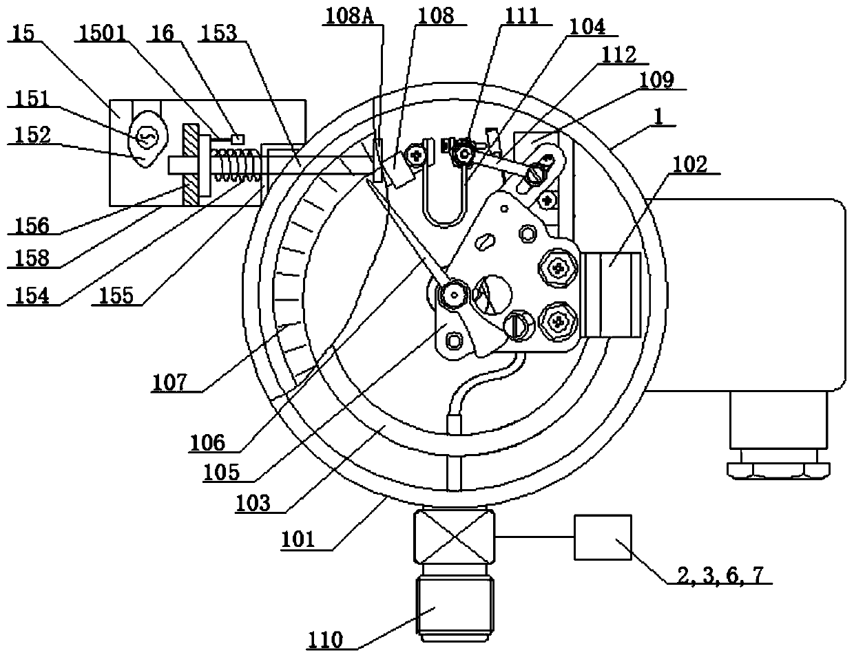 Gas density relay with online self-checking function and checking method thereof