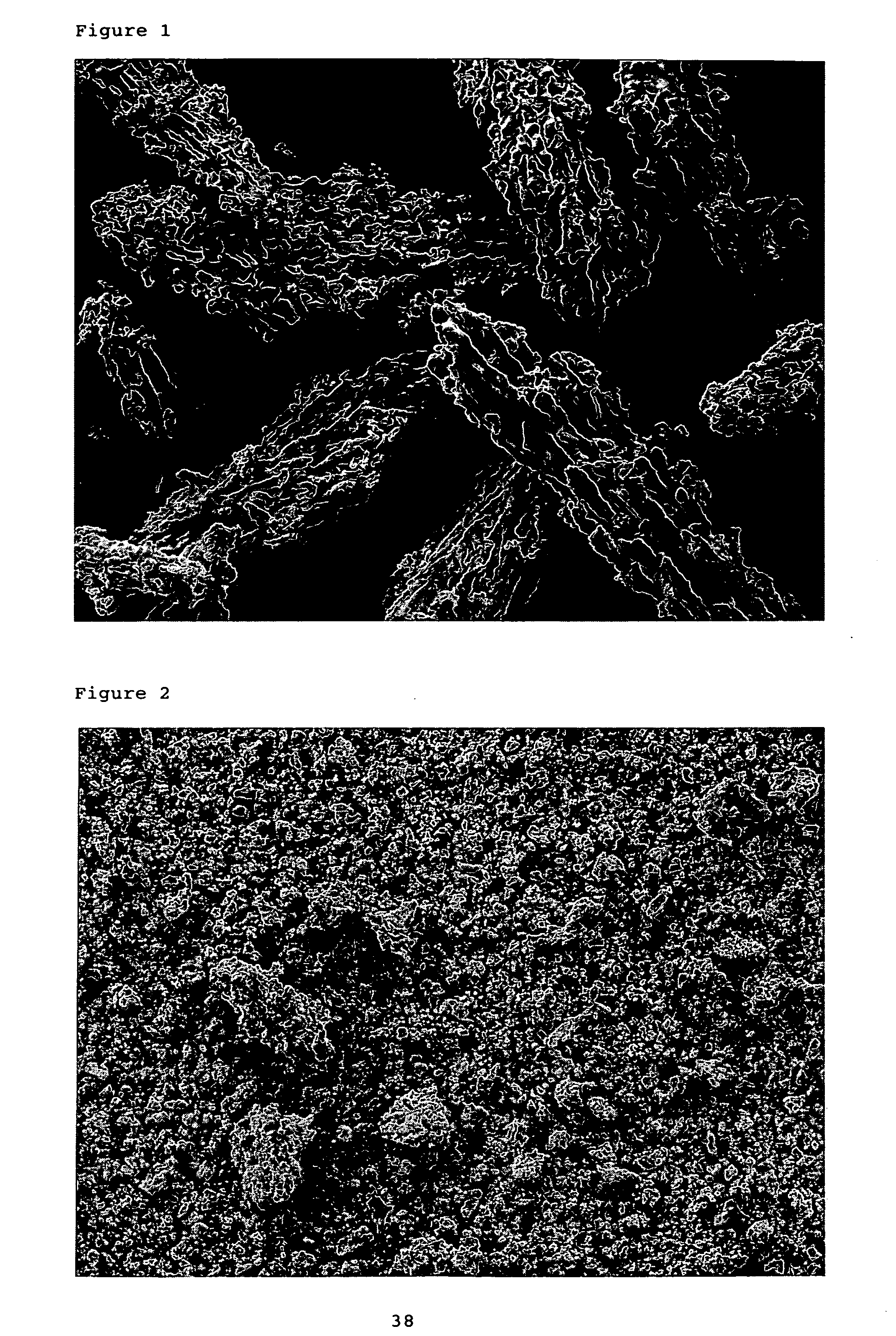 Method for preparing powder exhibiting low susceptibility to electrification