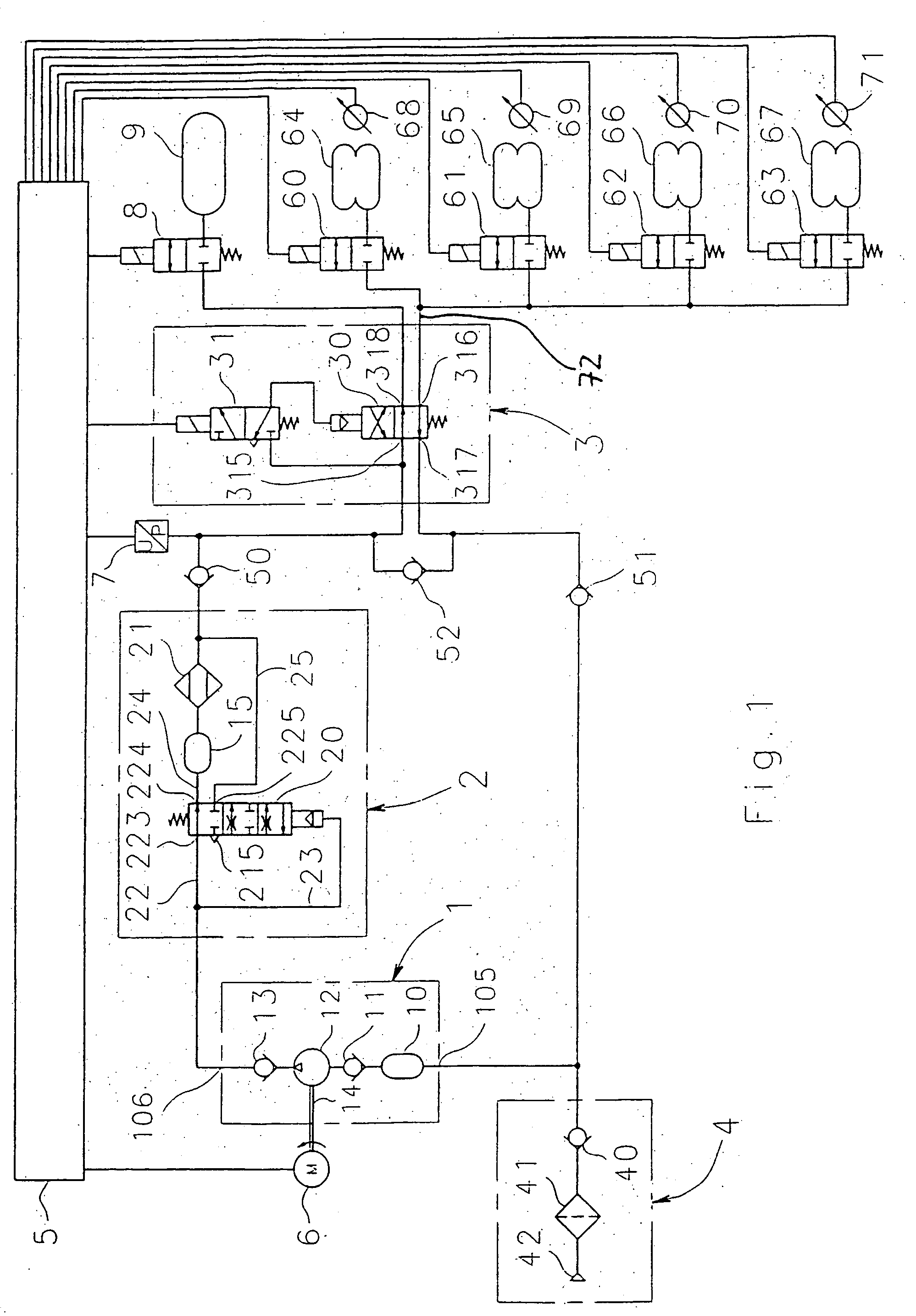 Pneumatic suspension system for a vehicle