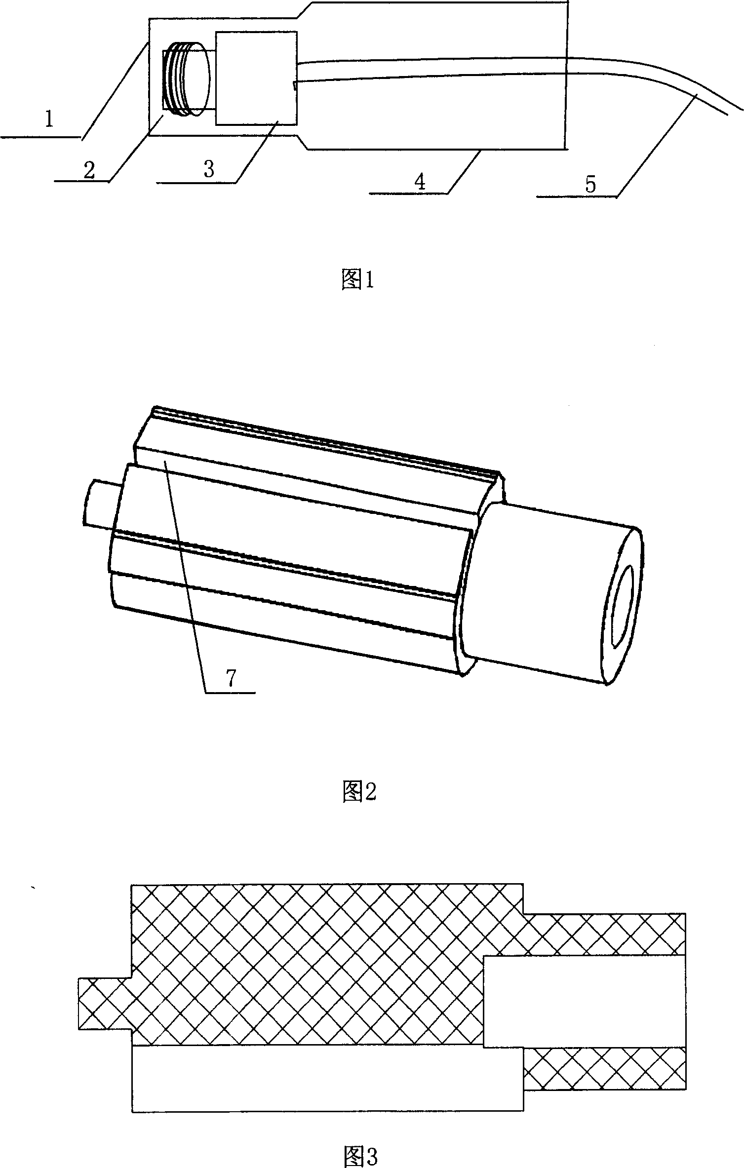 Fixed-frequency AM electric vortex displacement sensor probe of linear automatic compensation