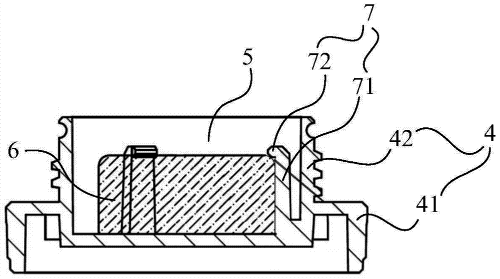 A corneal preservation and rehydration device