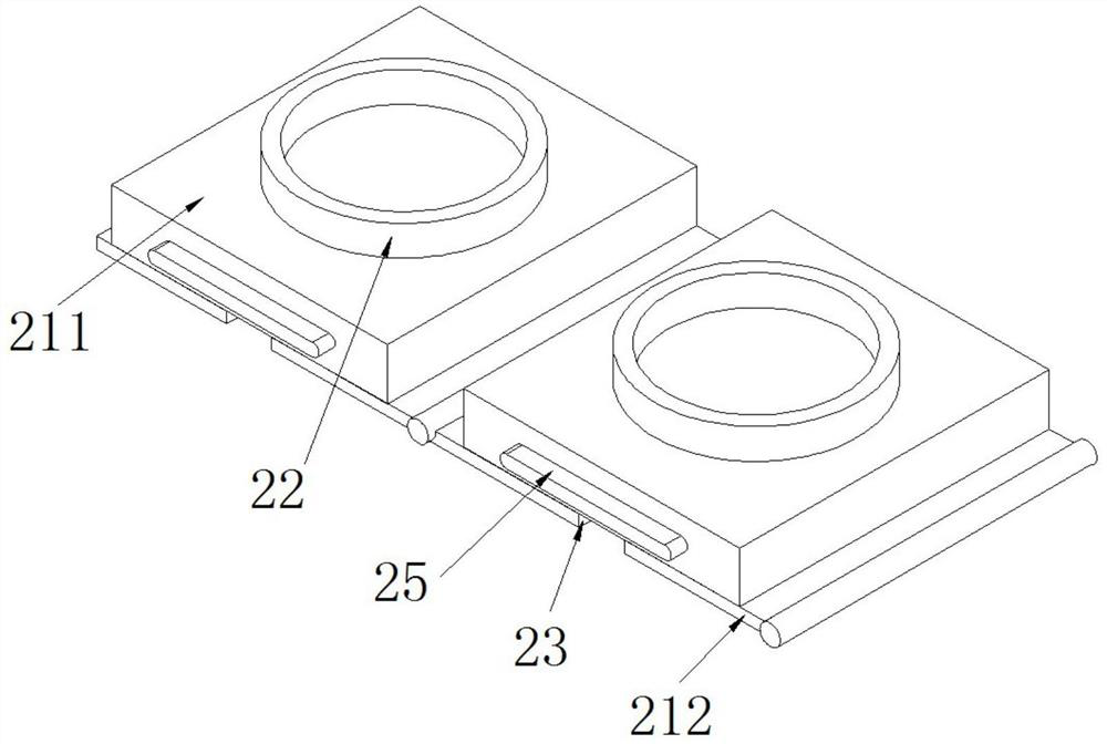 Automatic packaging equipment and packaging method for capacitor electronic device