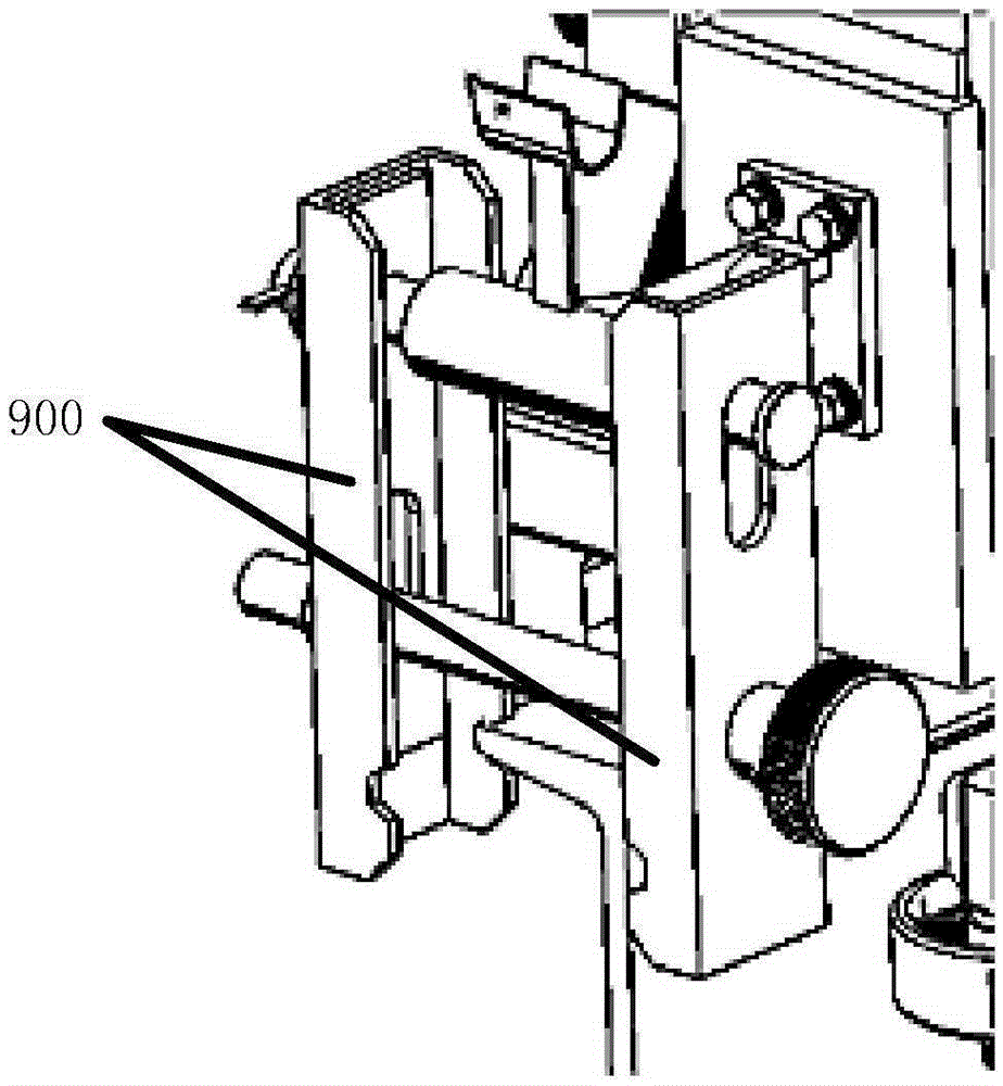 Novel walking fixing device