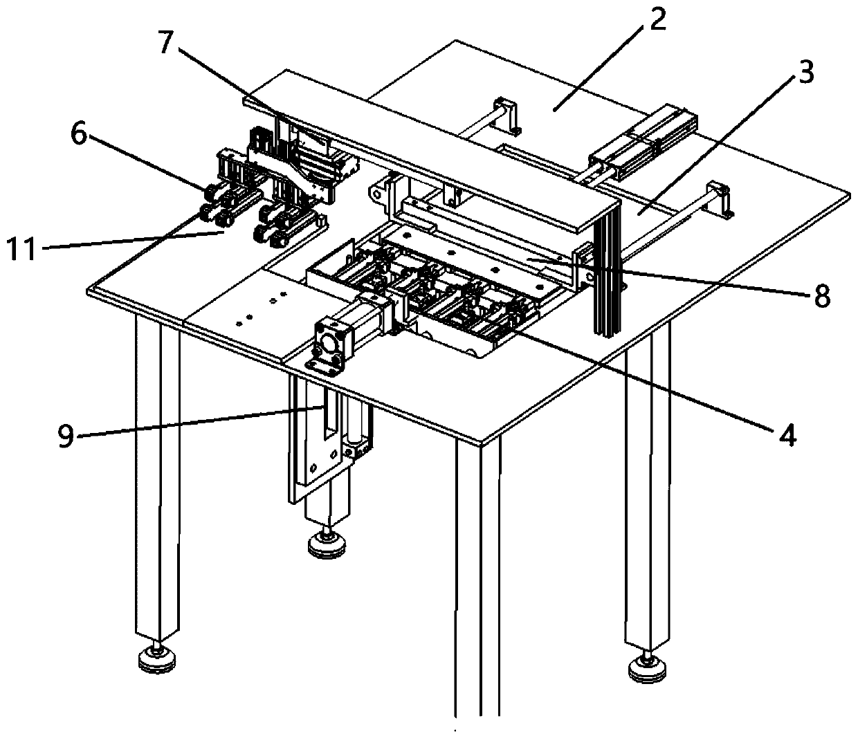 Assembling and discharging device for vice sleeve glue