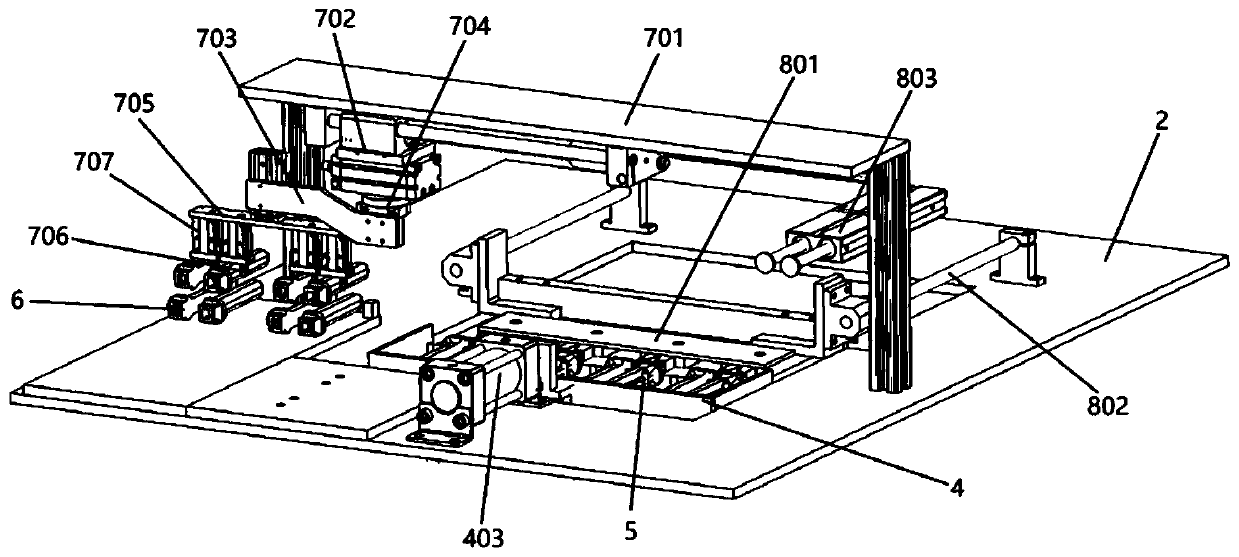 Assembling and discharging device for vice sleeve glue