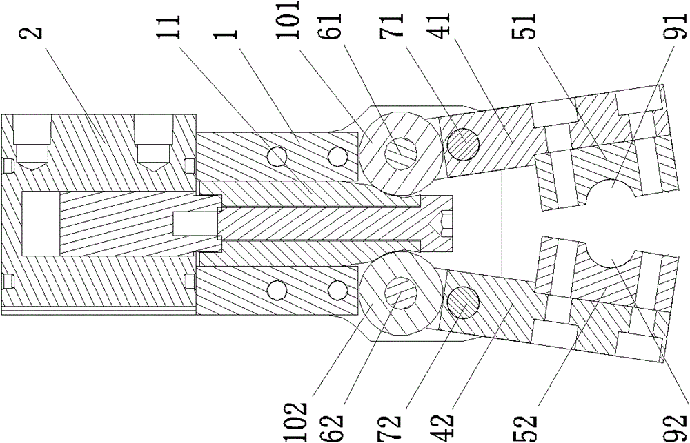 Pipe fitting clamping mechanism