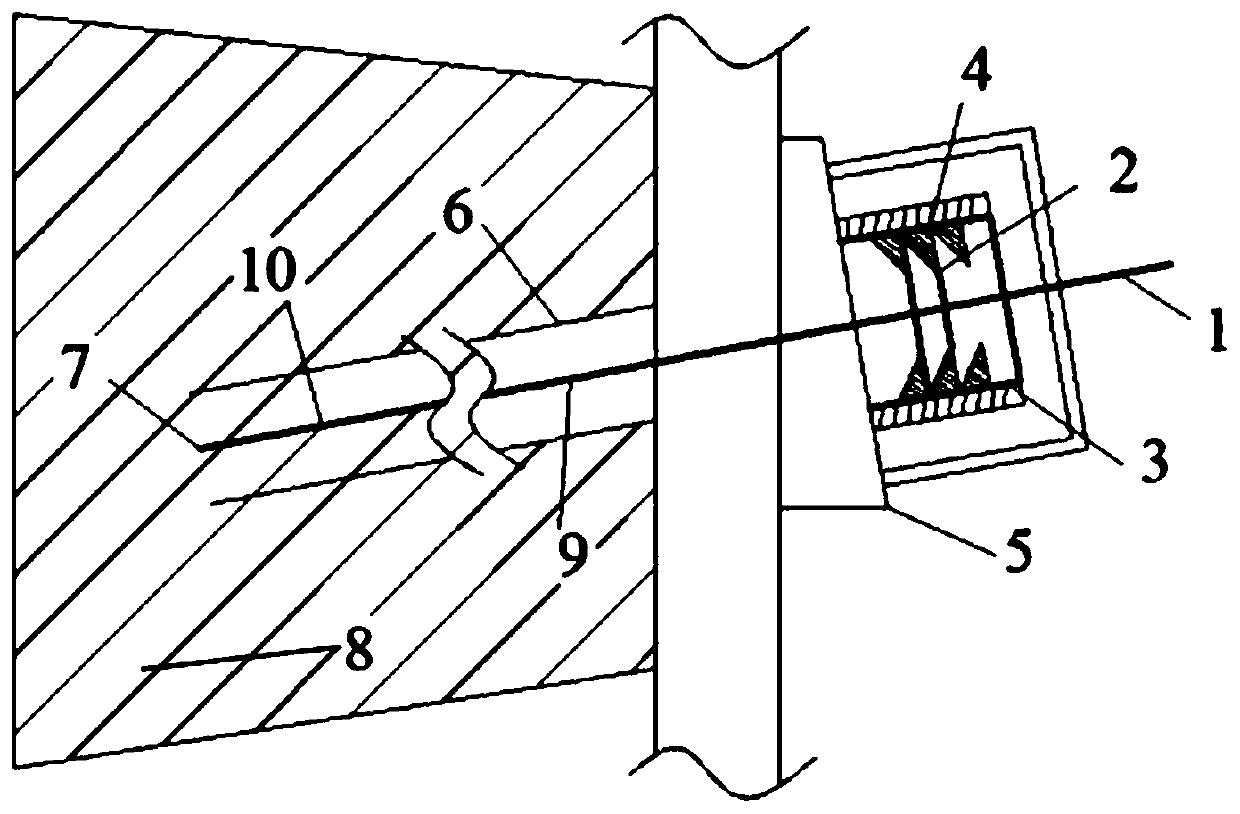 A device for compensating prestress loss and its construction method