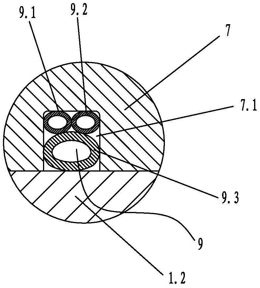 Liquid-plastic clamps for thin-walled bushings