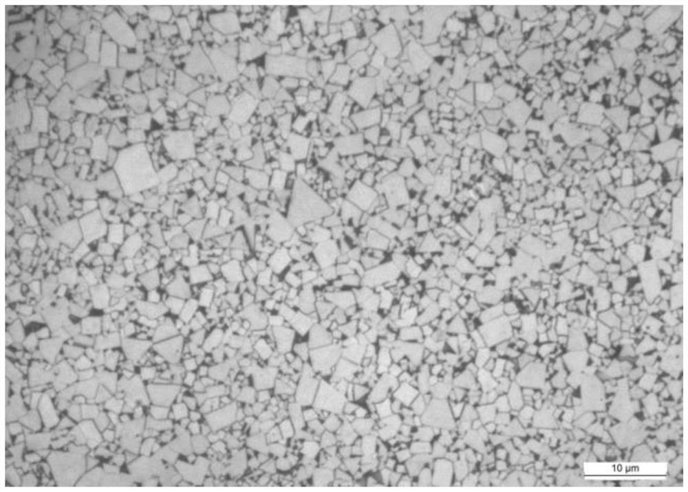 Low-cobalt high-strength hard alloy and preparation method thereof