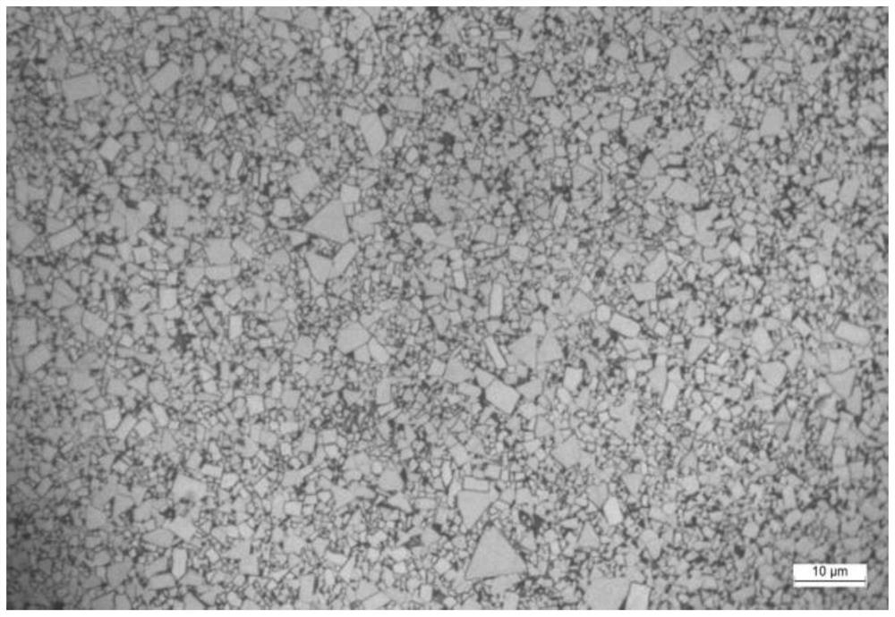 Low-cobalt high-strength hard alloy and preparation method thereof