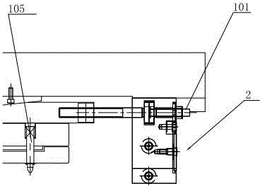 Automatic adjustment structure for flanging sub mold or extending sub mold