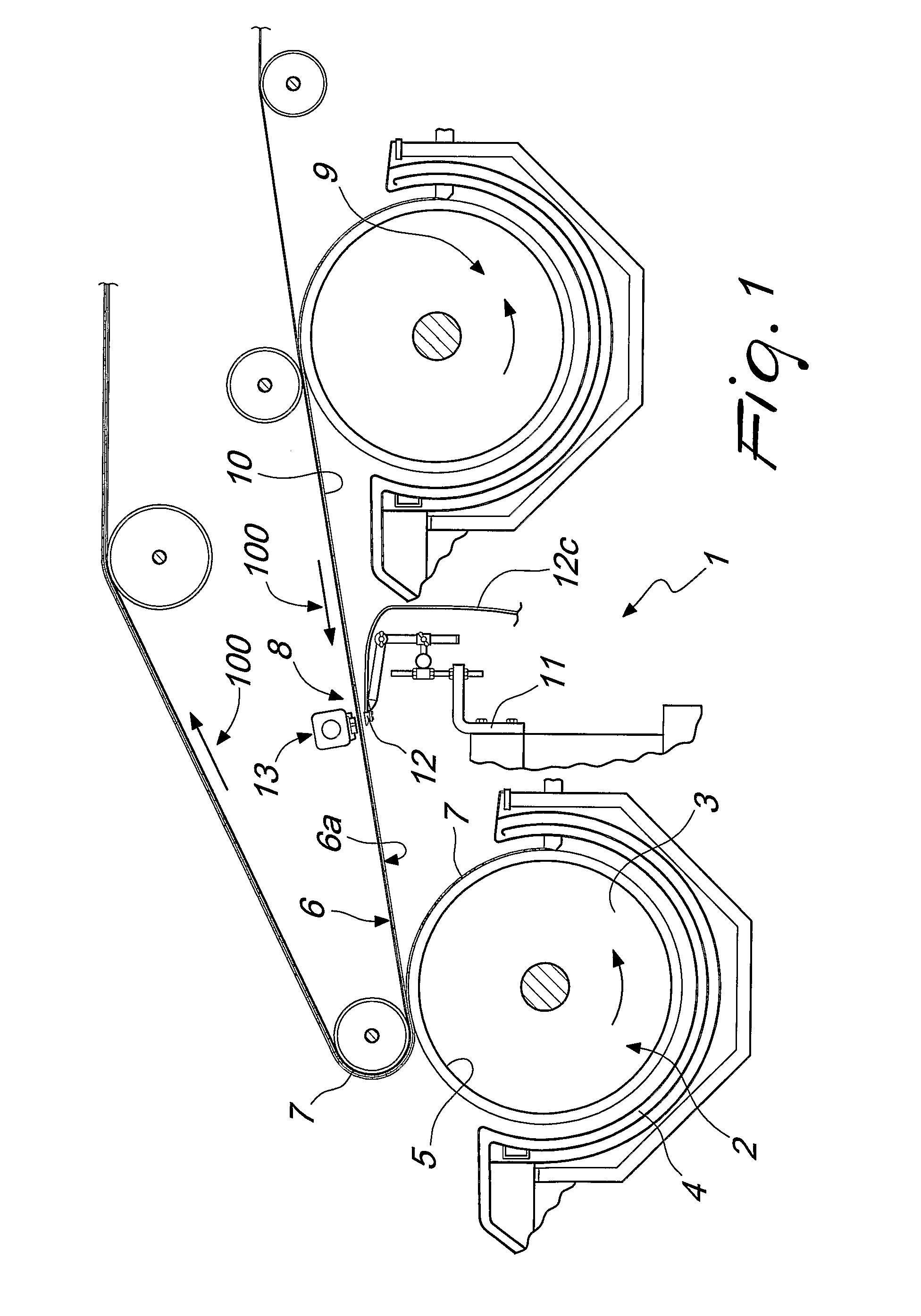 Apparatus and method for manufacturing security paper