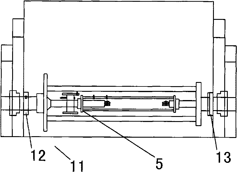 Sintering machine tracked by guide wheel