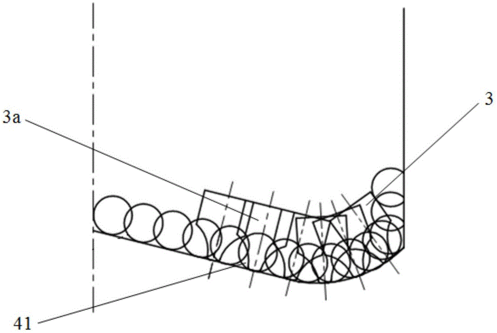 A kind of roller cone-fixed cutting structure composite drill bit