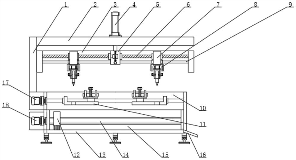 Bus duct punching tooling with adjusting function and using method thereof