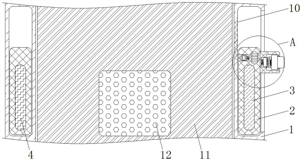 An electric screwdriver that adjusts torque based on capacitance changes