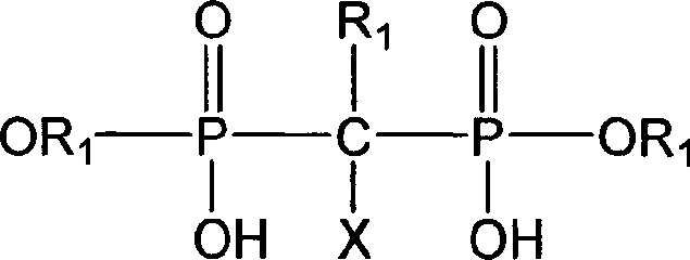 Oxidizing compositions comprising phosphonic acid chelant and conditioning agent and methods of treating hair