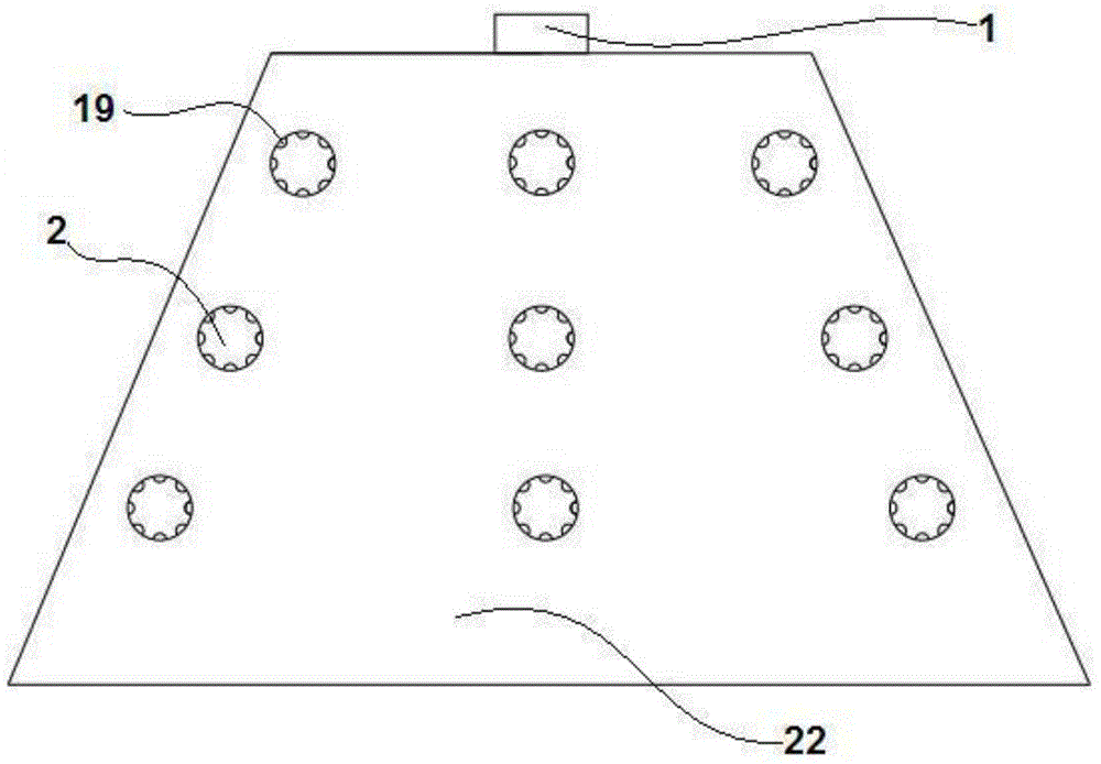 Breakwater and wave power generation device arranged on breakwater