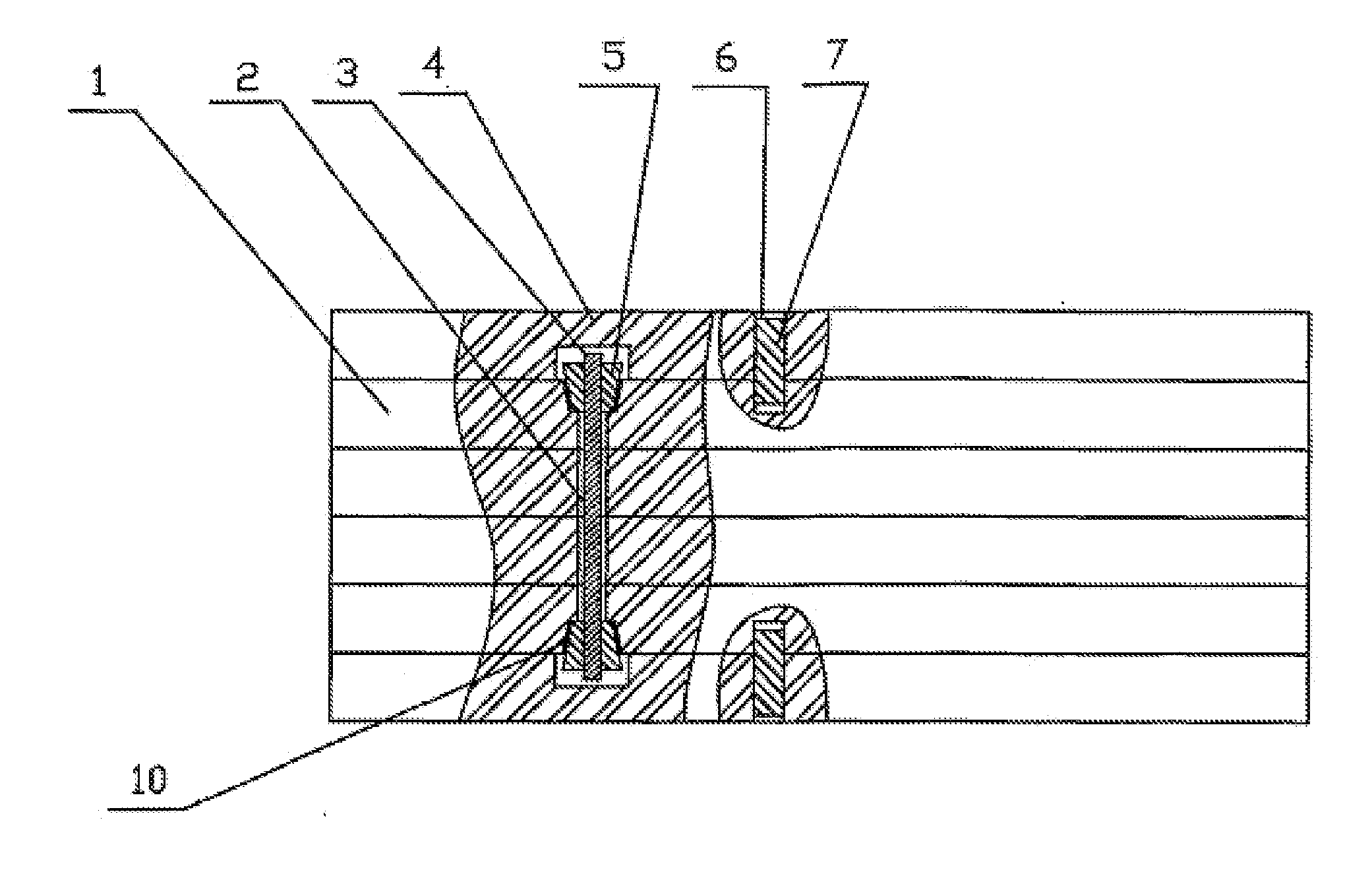 Multi-layer bamboo plywood and manufacturing method thereof