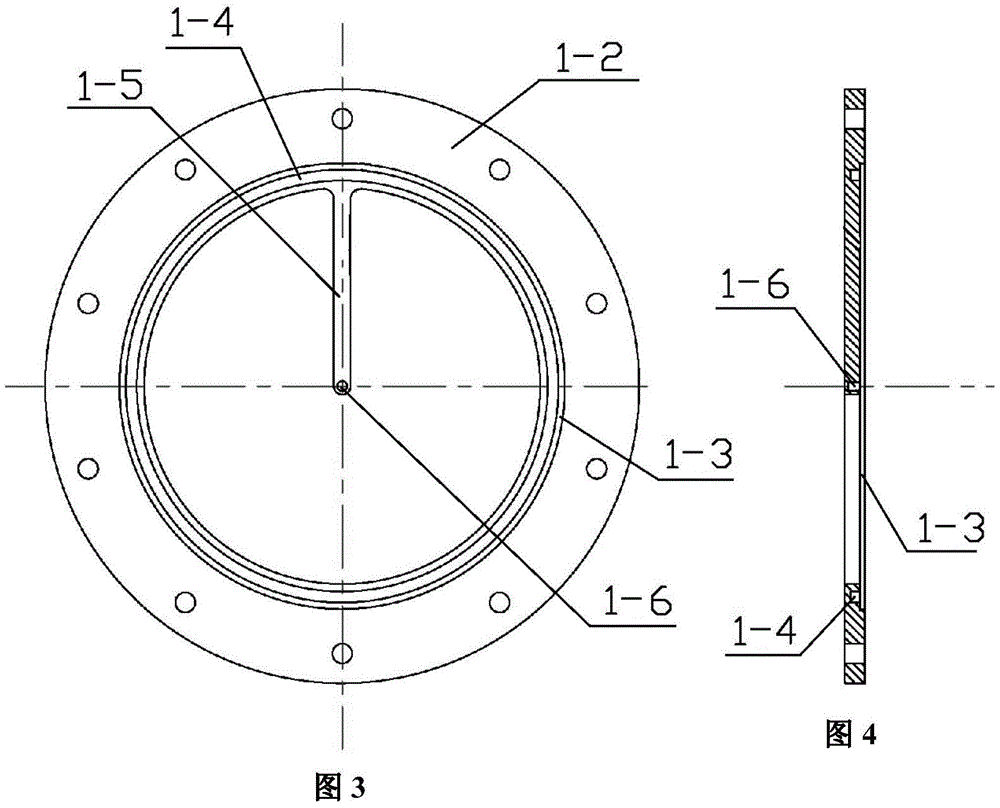 An adjustable throttling orifice device for ships