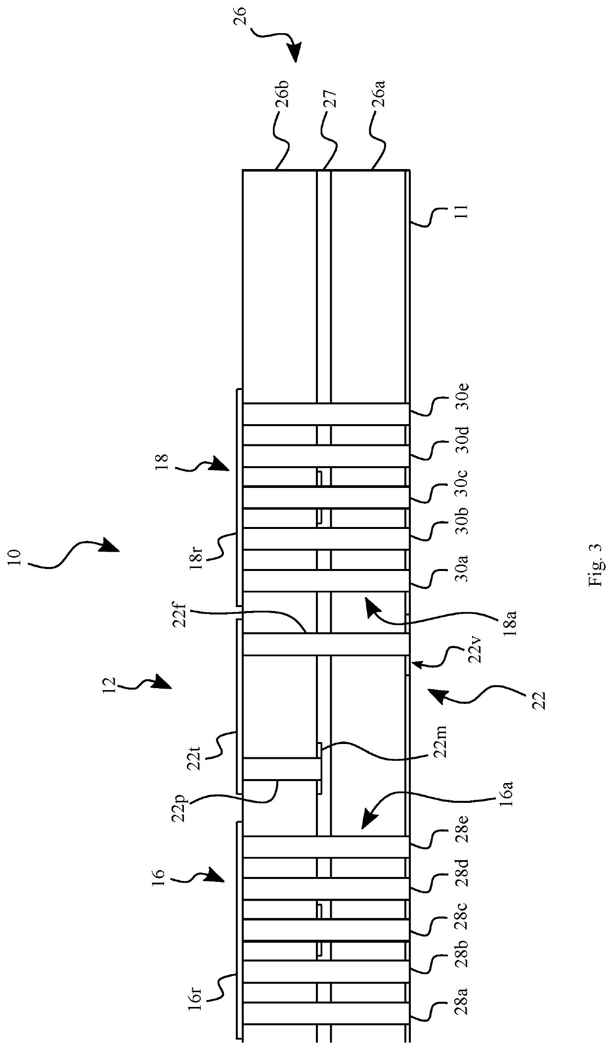 Broadband antenna having polarization dependent output