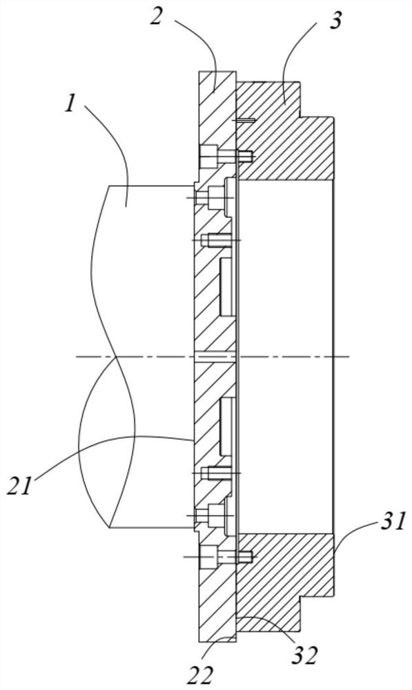Turning method for high-planeness annular large-diameter reflector