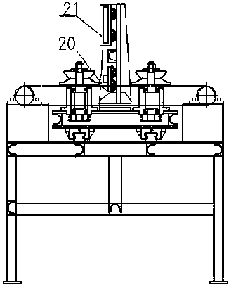 Deflashing device for flange of wheel