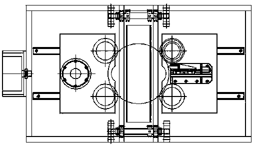 Deflashing device for flange of wheel