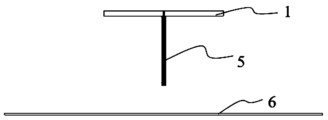 Ultra-wideband antenna and ultra-wideband communication device